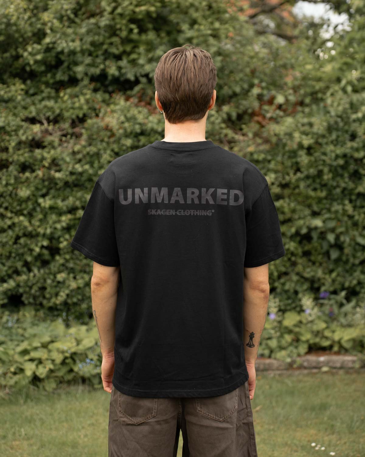 Unmarked T-Shirt tone - on - tone Black | Skagen - clothing.dk